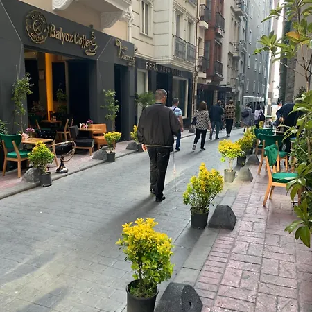 מלון Taksim Diamond