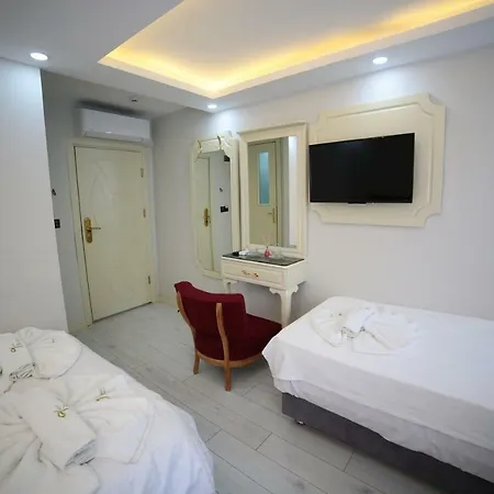 Taksim Diamond Otel 2*