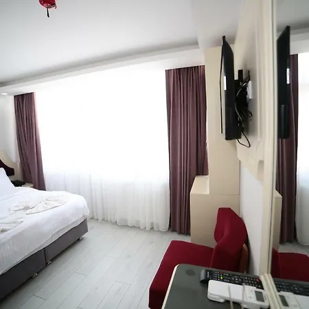 호텔 Taksim Diamond 2*