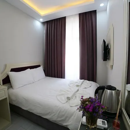 Taksim Diamond Hotel 2*